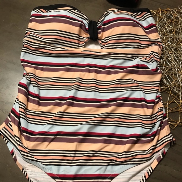 Jessica Simpson Other - Jessica Simpson Maternity Swimsuit